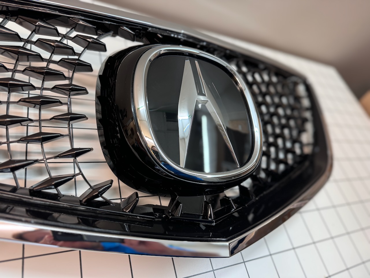 thumbnail interactive-video image 1 of YLT Auto Chrome Mesh Upper Grille For 2013-2015 Acura RDX – Direct Fit Front Grille 1 of 6